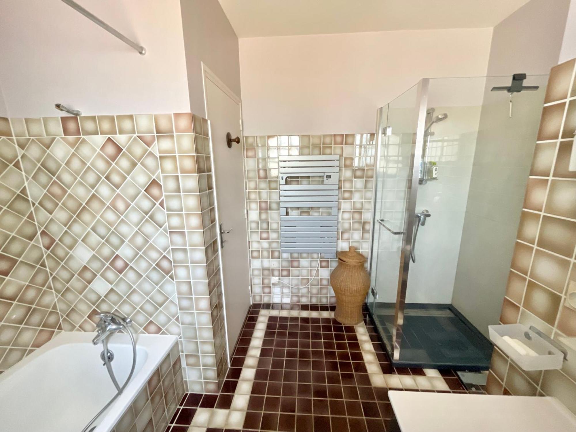 Charming French Riviera Villa // Pool, Seaview, Ac, 9Pax // Saint-Raphaël 外观 照片